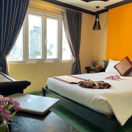 Ipeace Hotel - Bui Vien Walking Street Ho Chi Minh City Bagian luar foto
