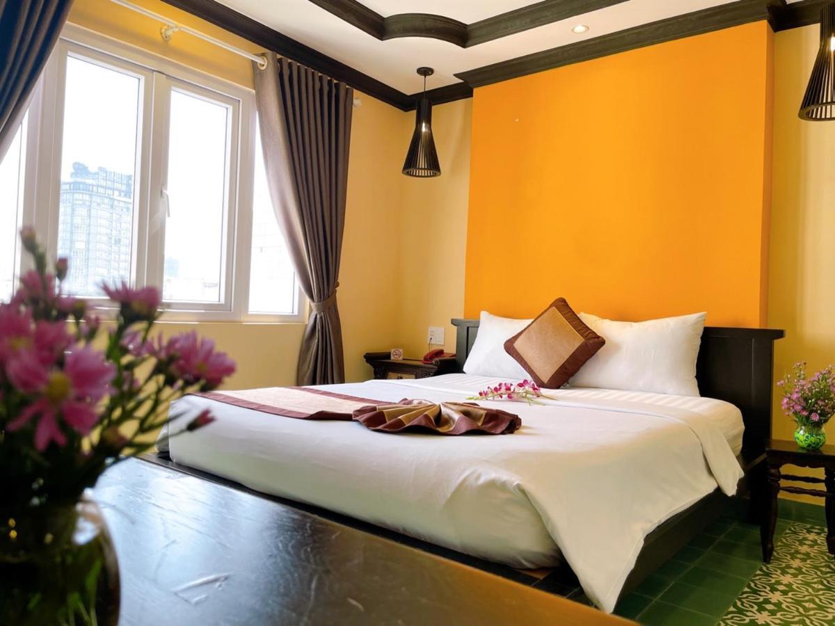 Ipeace Hotel - Bui Vien Walking Street Ho Chi Minh City Bagian luar foto