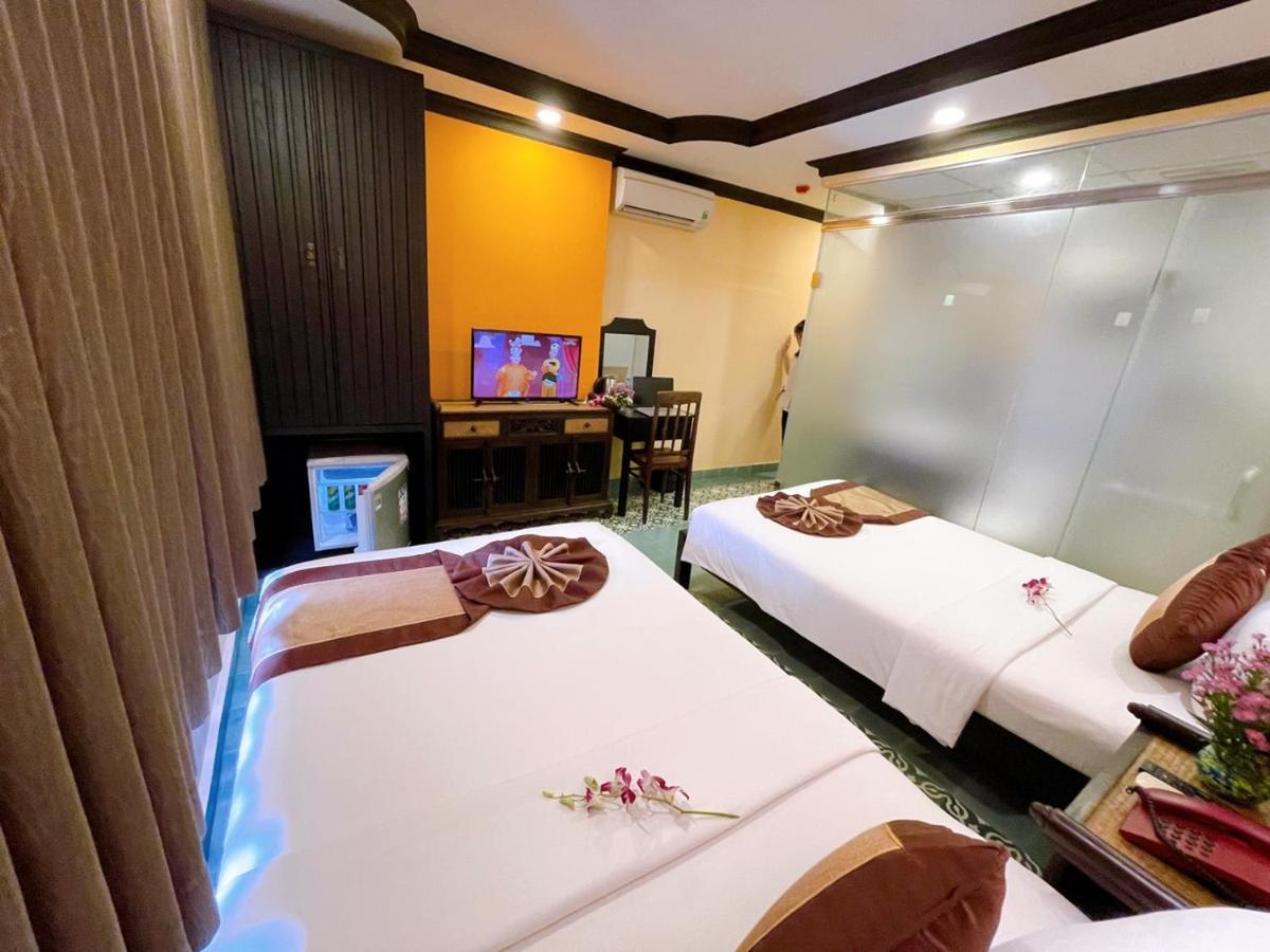 Ipeace Hotel - Bui Vien Walking Street Ho Chi Minh City Bagian luar foto