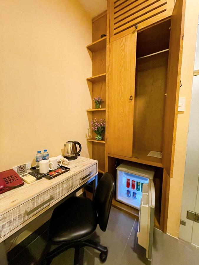Ipeace Hotel - Bui Vien Walking Street Ho Chi Minh City Bagian luar foto