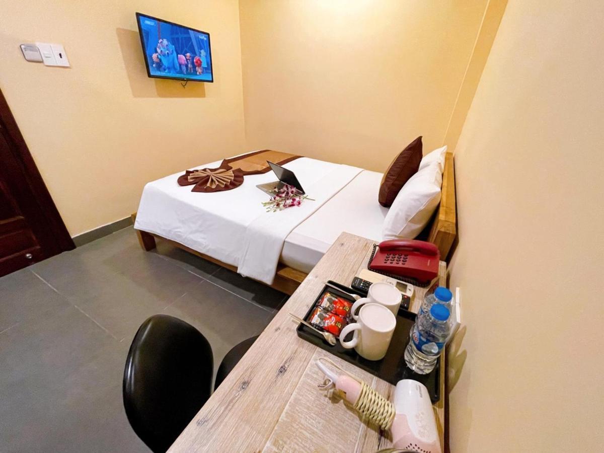 Ipeace Hotel - Bui Vien Walking Street Ho Chi Minh City Bagian luar foto