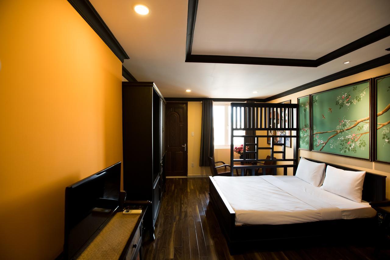 Ipeace Hotel - Bui Vien Walking Street Ho Chi Minh City Bagian luar foto